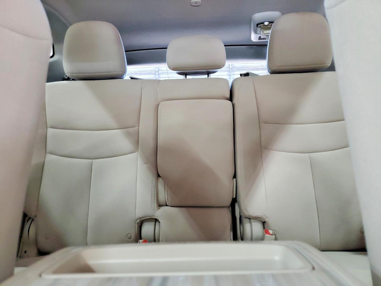Nissan Murano S
