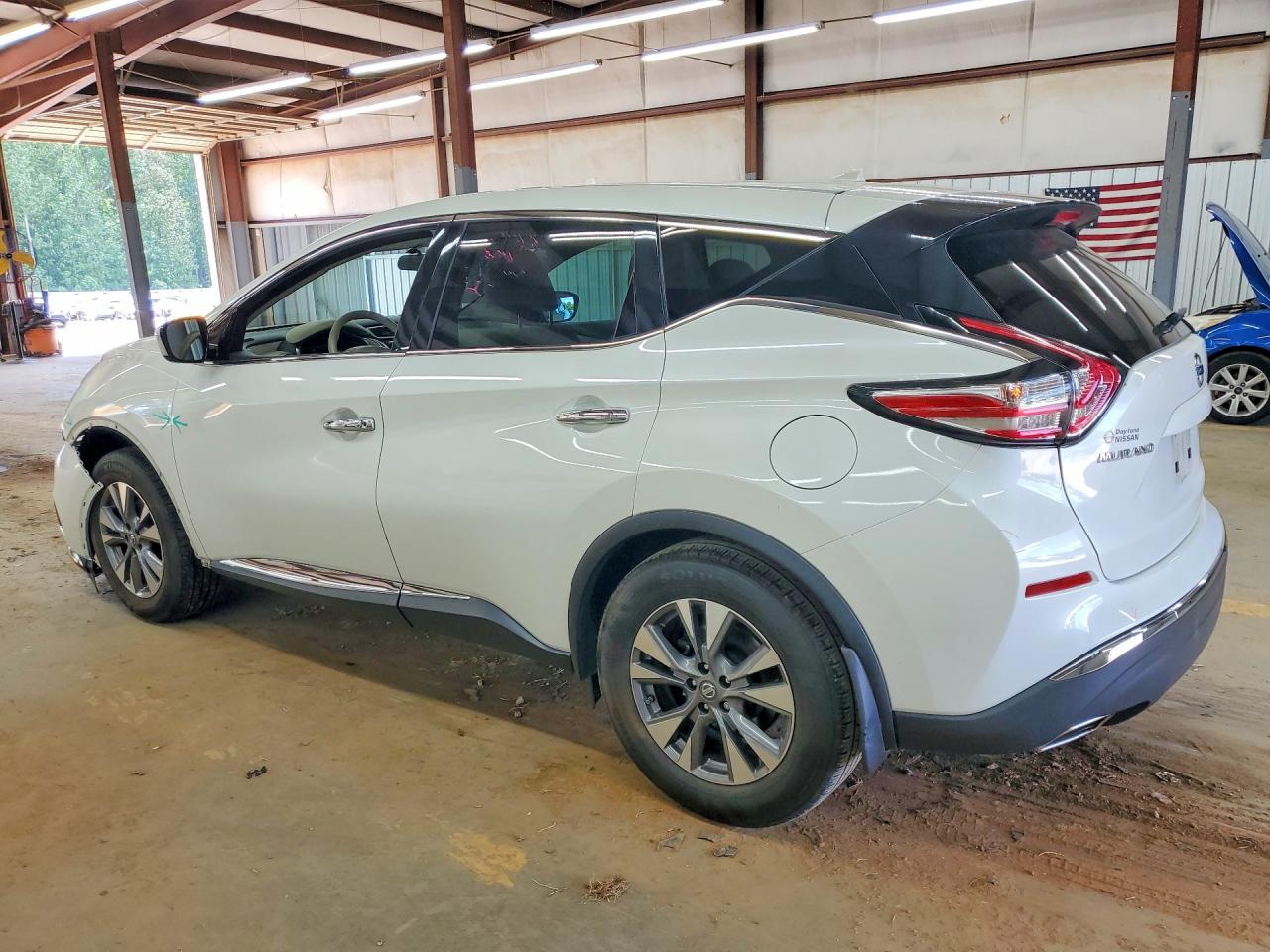 Nissan Murano S