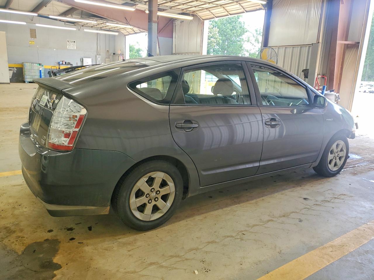 Toyota Prius Base