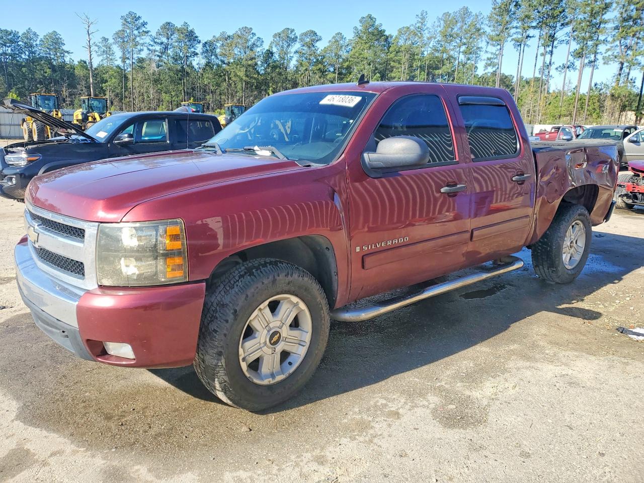 Salvage Chevrolet Silverado Image