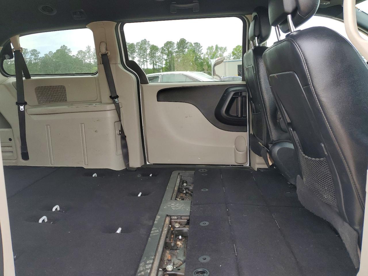Dodge Caravan Sxt