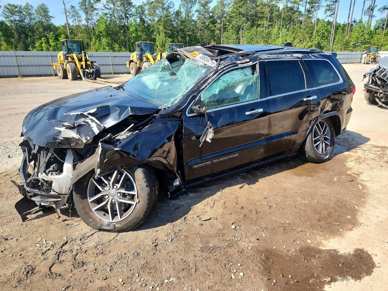 Salvage Jeep Grand Cherokee Image