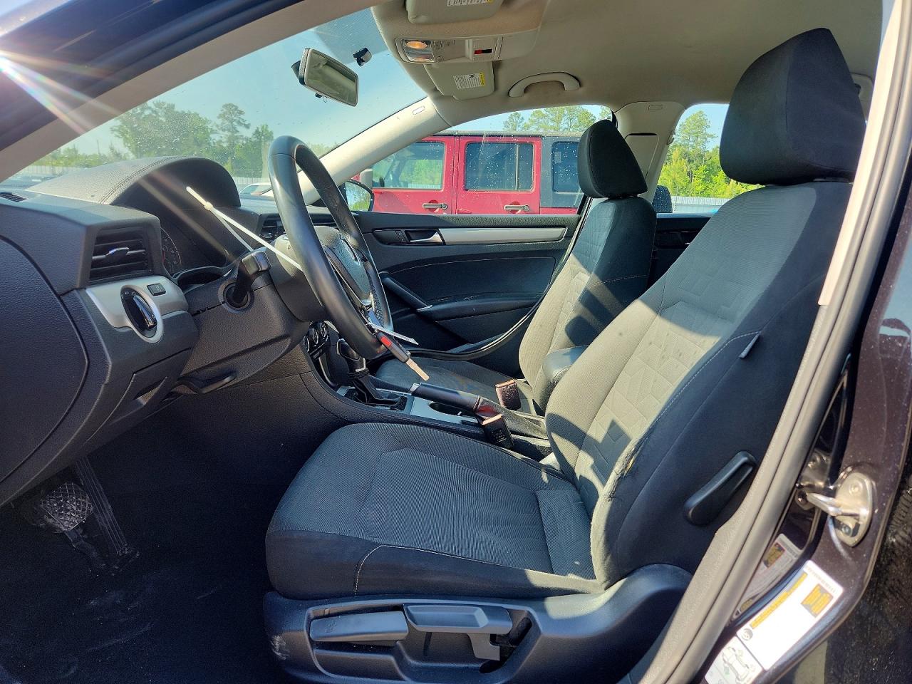 Volkswagen Passat S