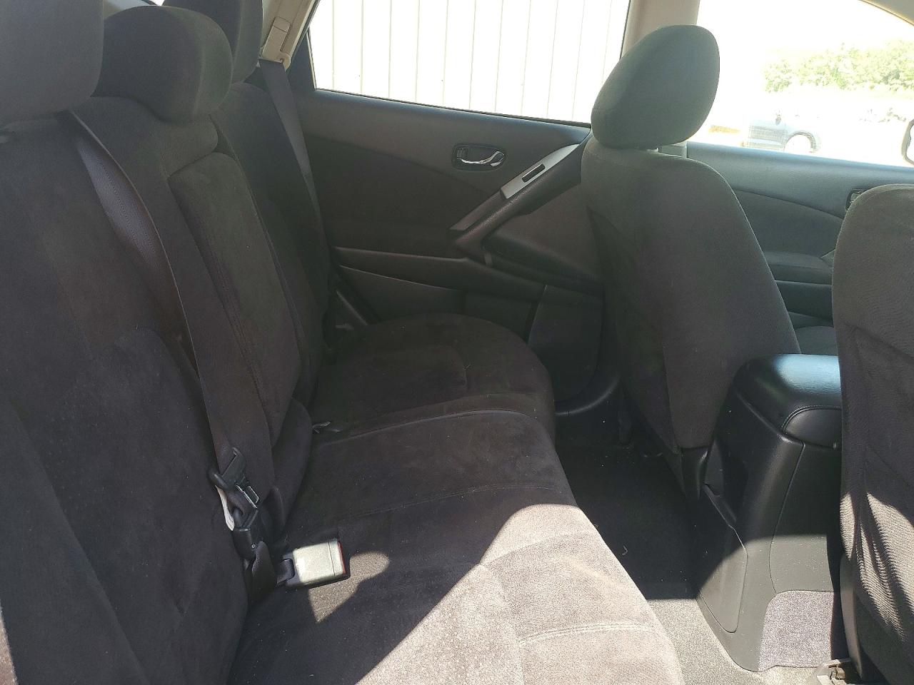 Nissan Murano S