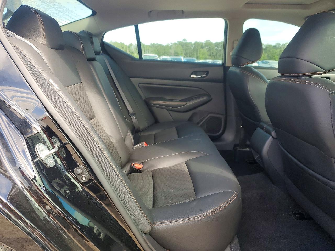 Nissan Altima Sr