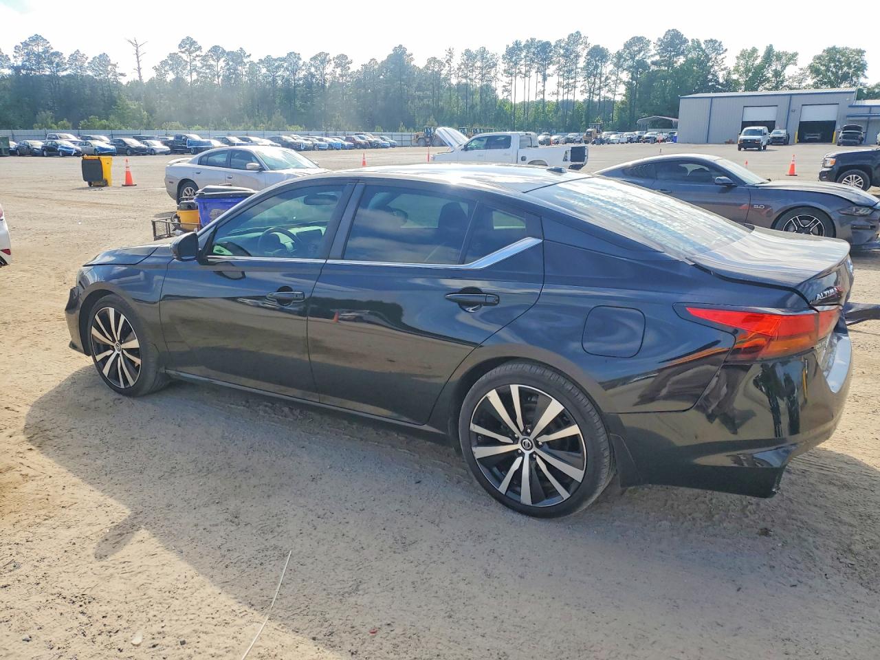 Nissan Altima Sr