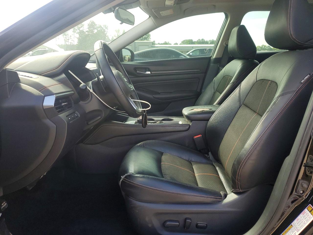 Nissan Altima Sr