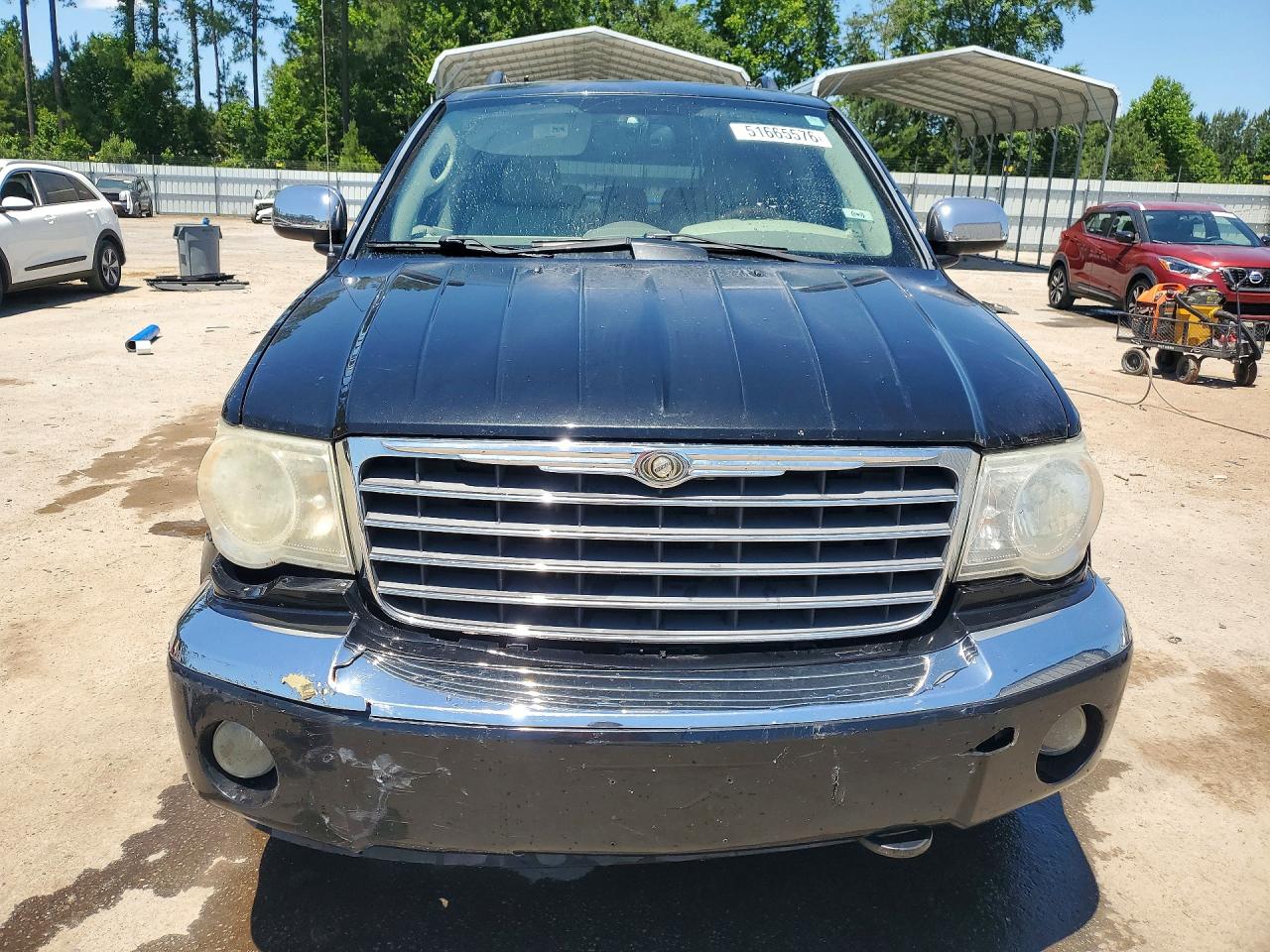 Chrysler Aspen Limited