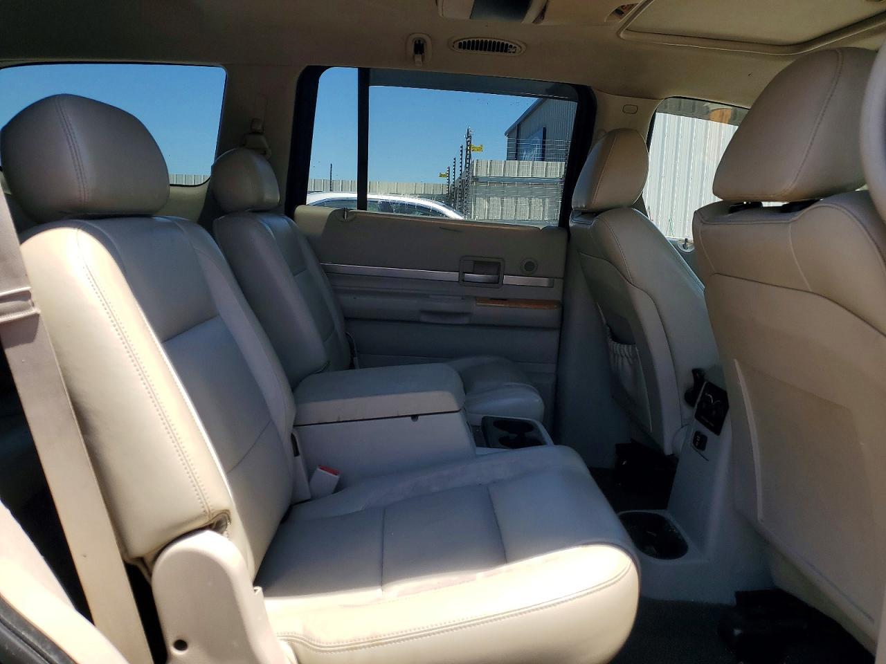 Chrysler Aspen Limited