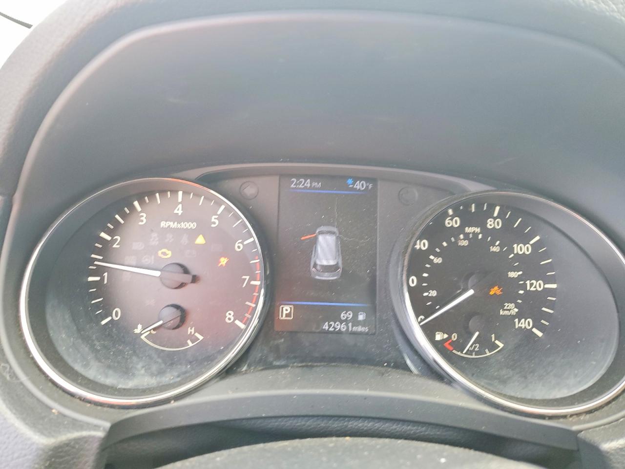 Nissan Rogue S