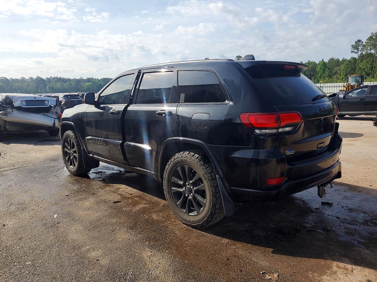Jeep Grand Cherokee Laredo