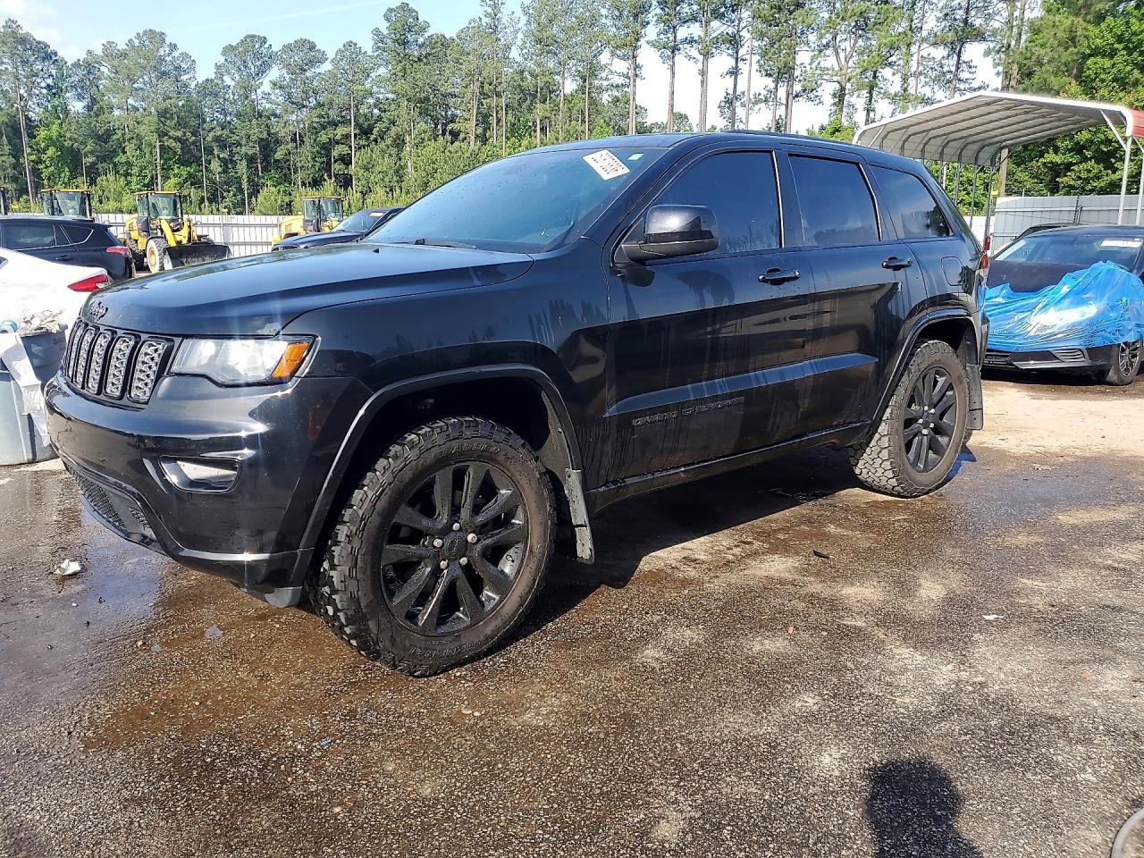 Salvage Jeep Grand Cherokee Image