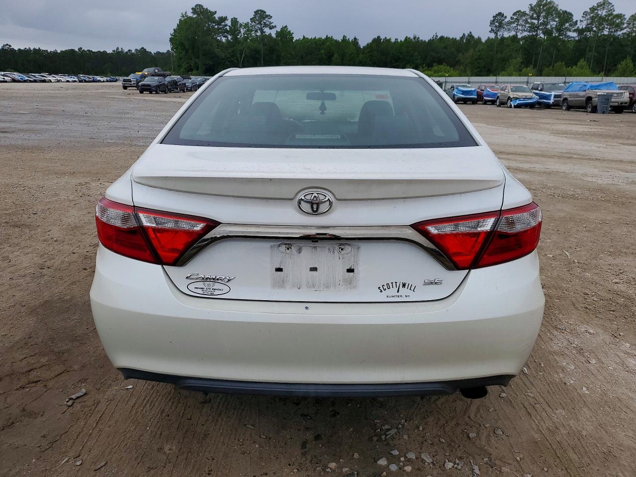 Toyota Camry Se