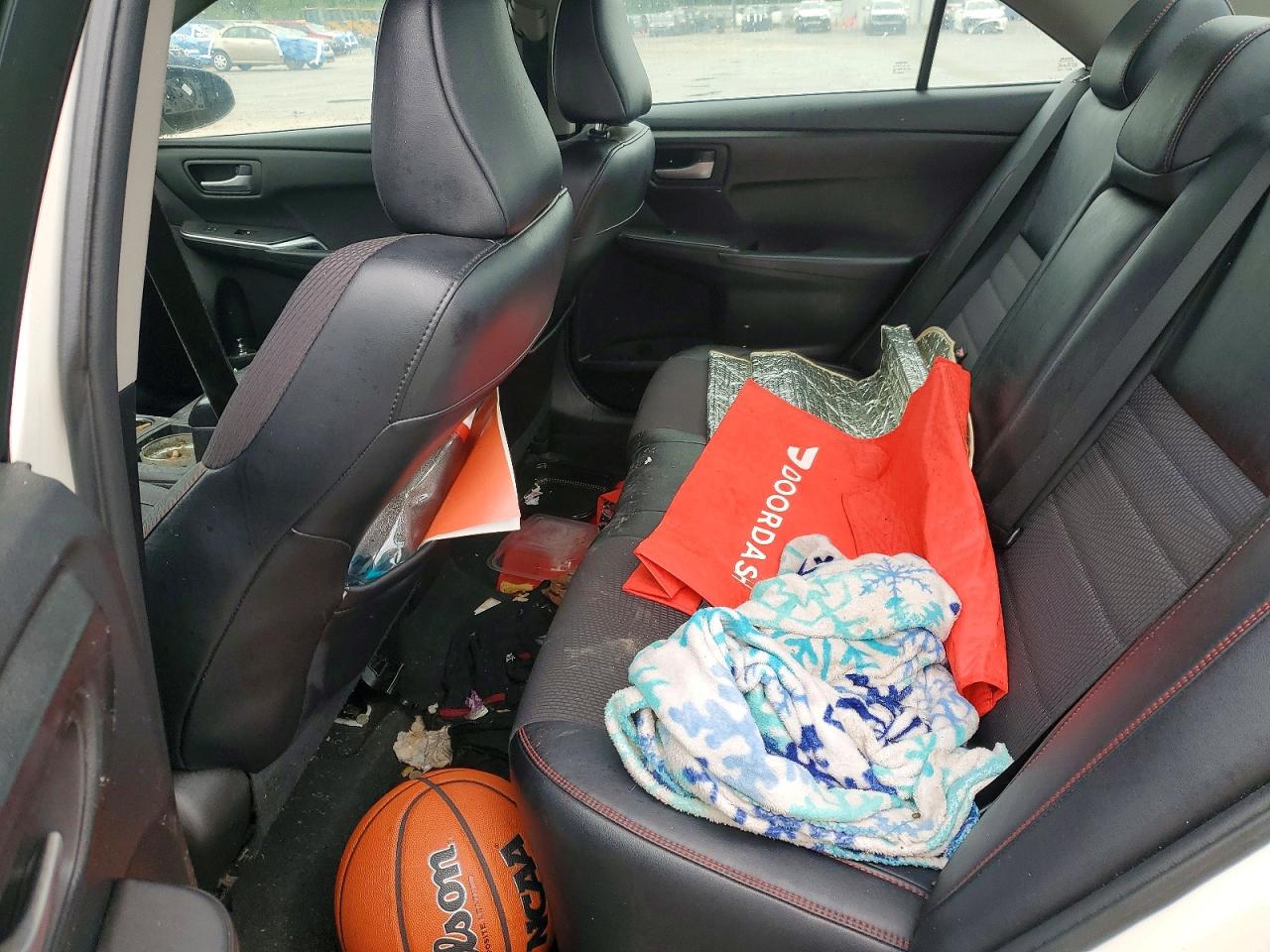 Toyota Camry Se