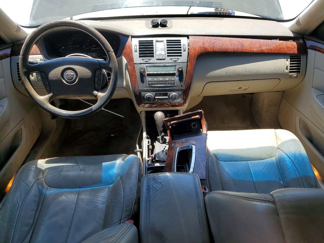 Cadillac DTS