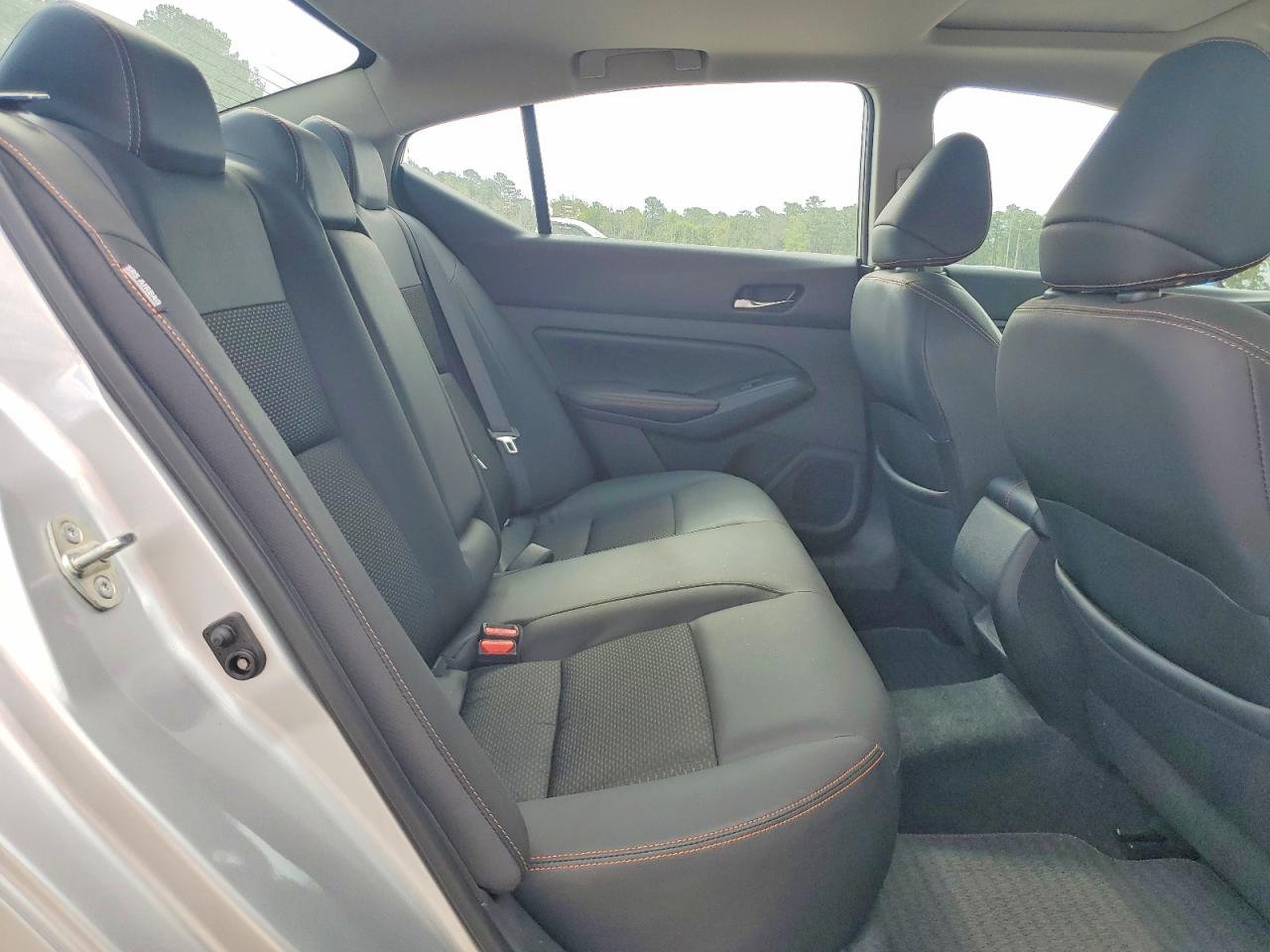 Nissan Altima Sr