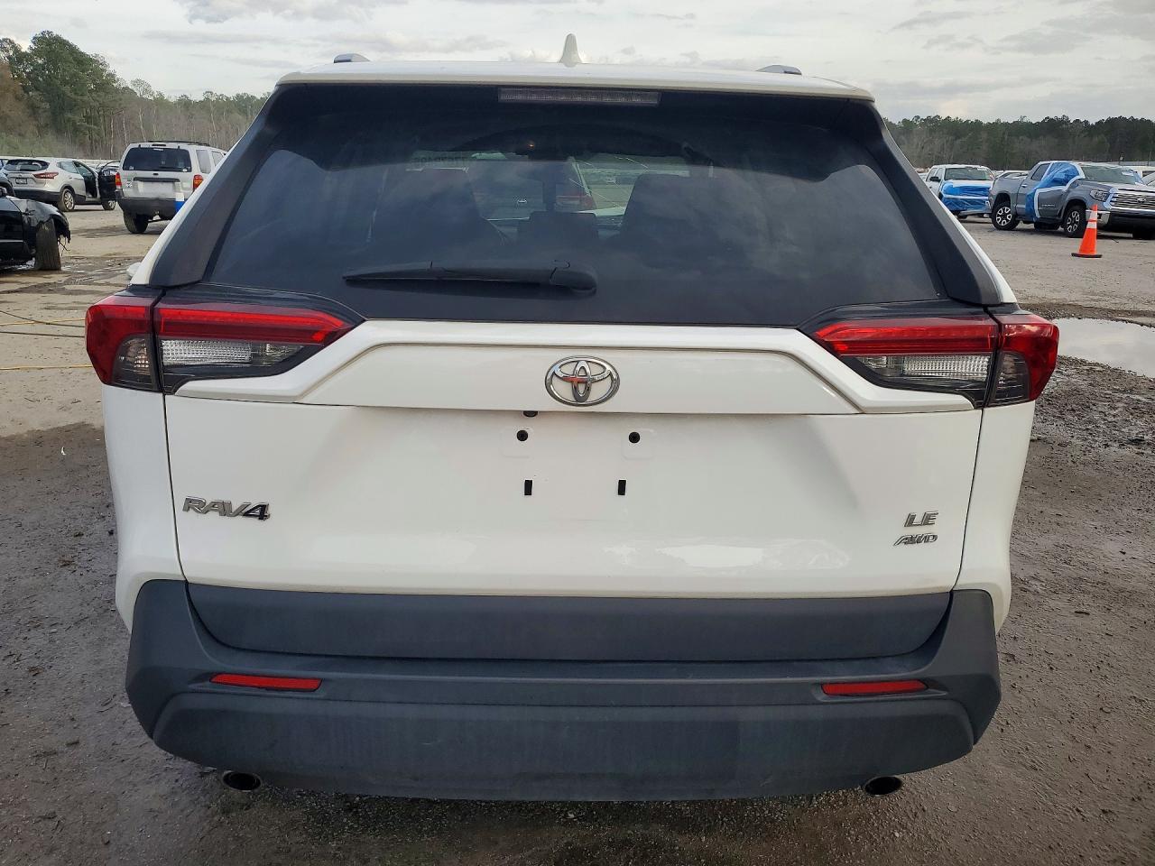 Toyota RAV4 Le