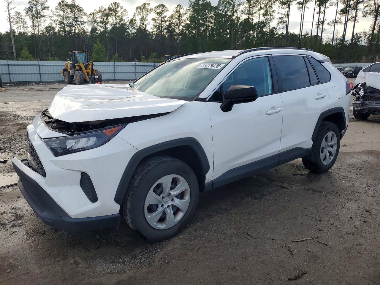 Salvage Toyota RAV4 Image