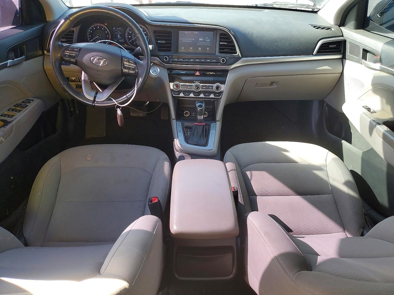 Hyundai ELANTRA Value Edition