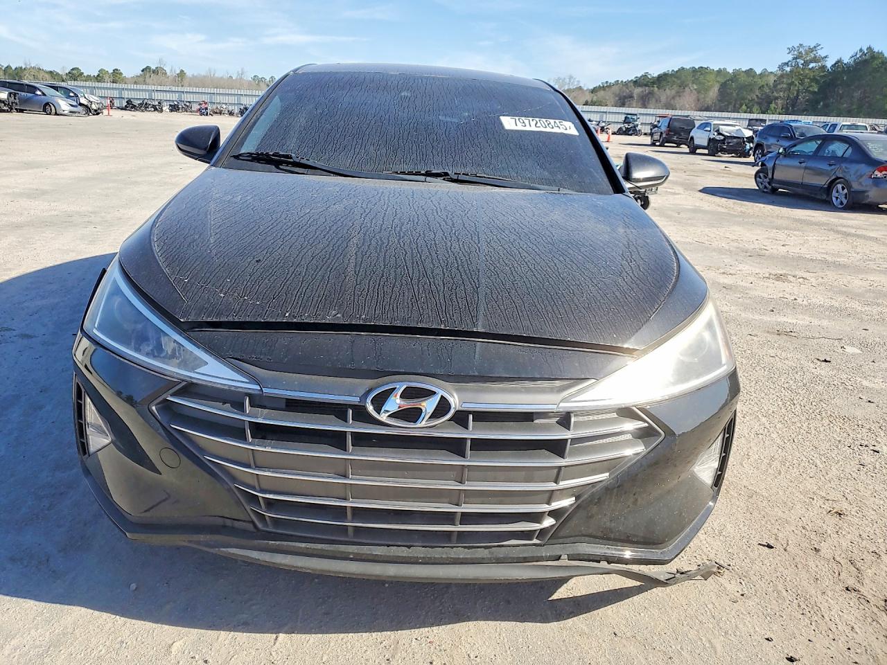 Hyundai ELANTRA Value Edition