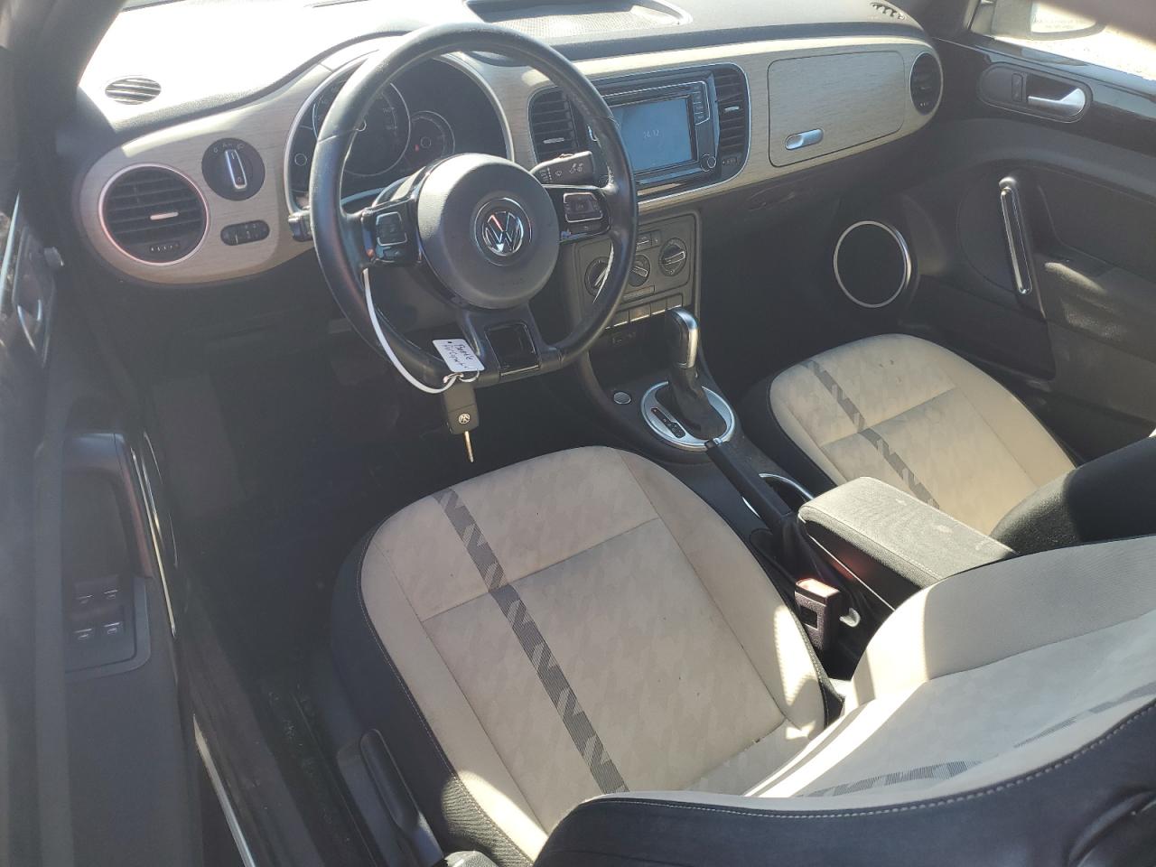 Volkswagen Beetle S