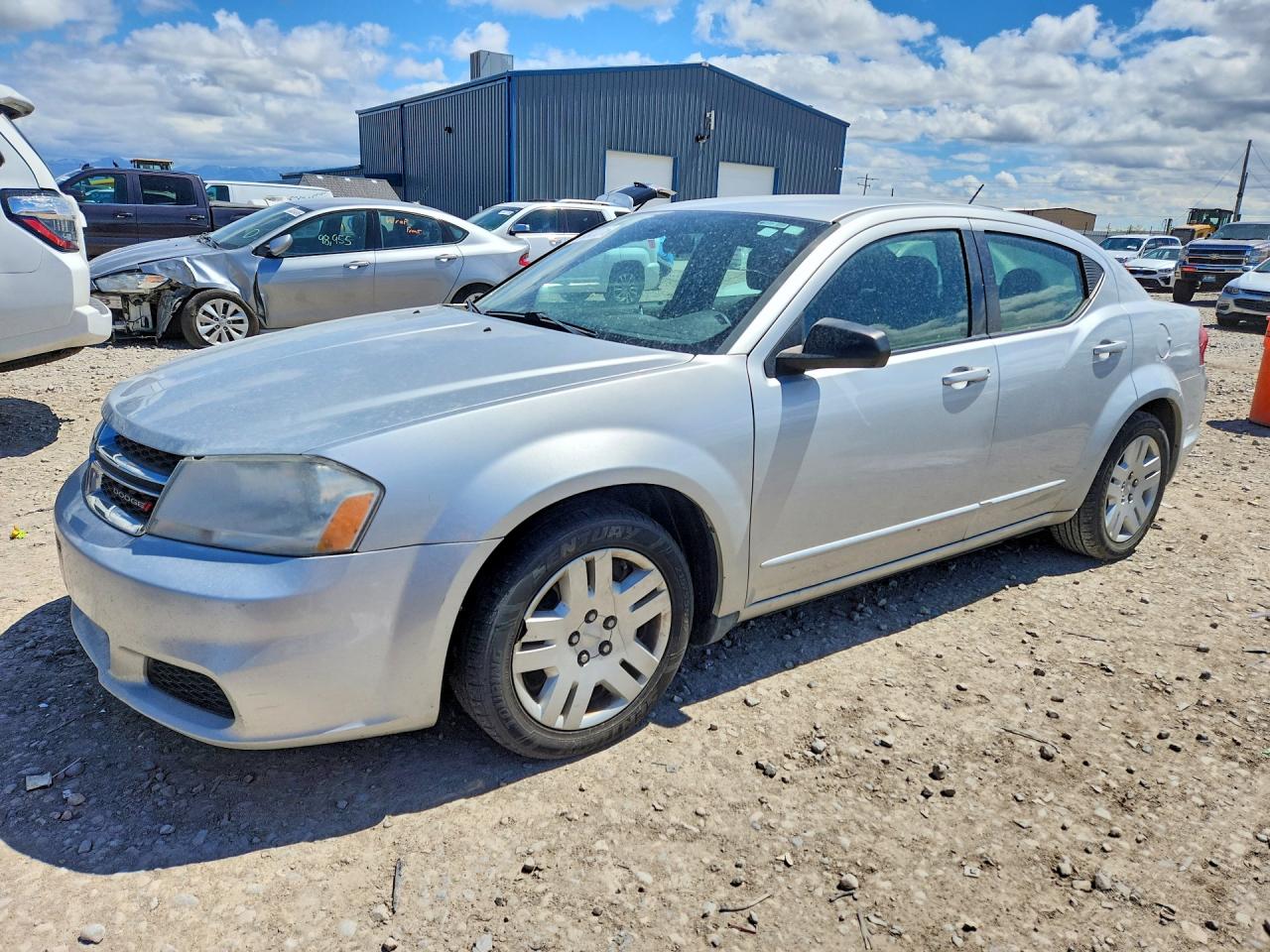 Salvage Dodge Avenger Image