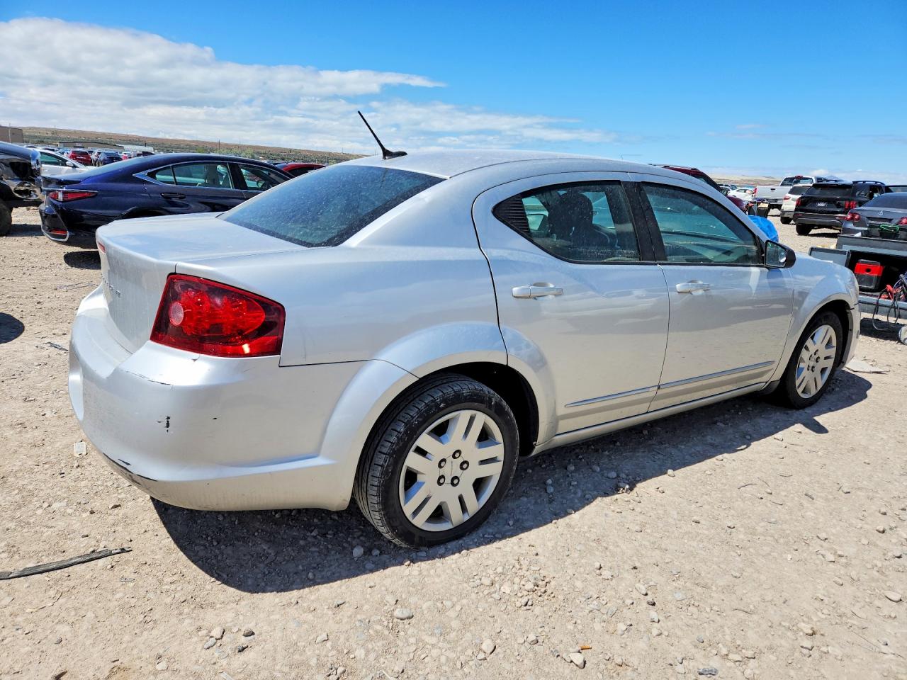Dodge Avenger Se