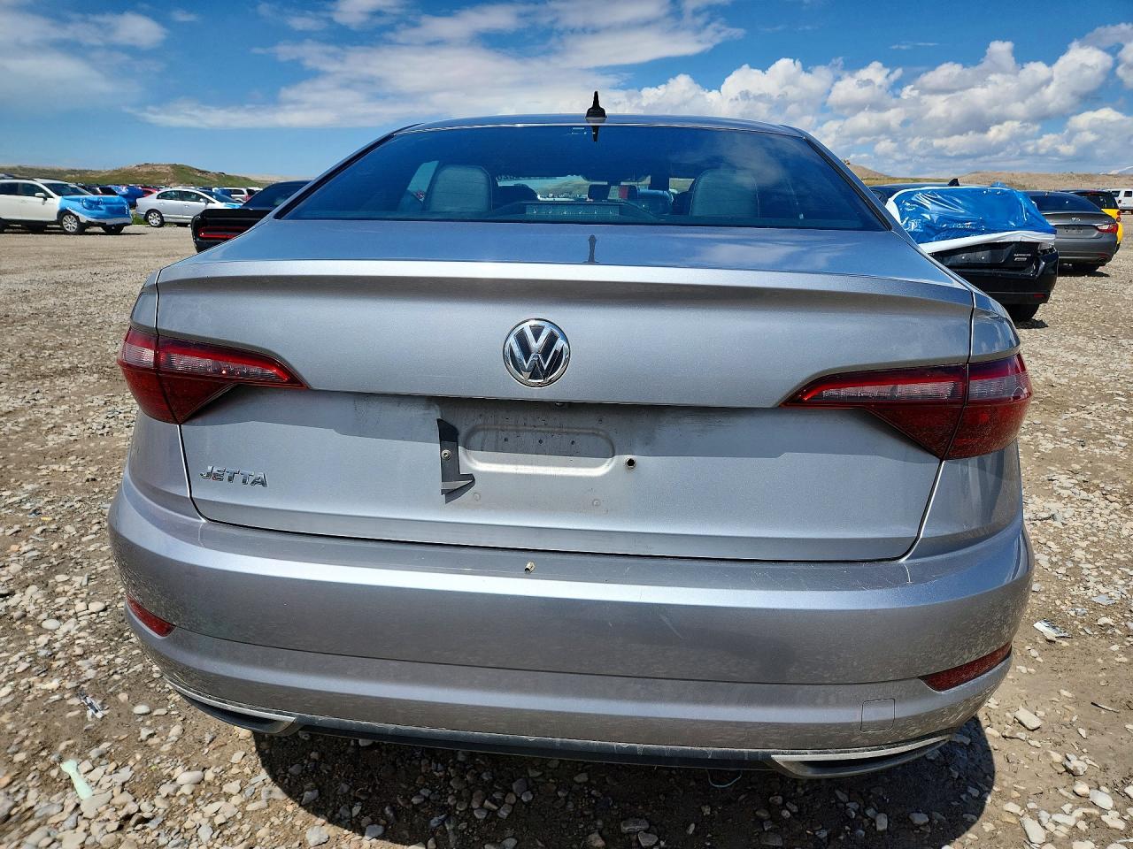 Volkswagen Jetta S