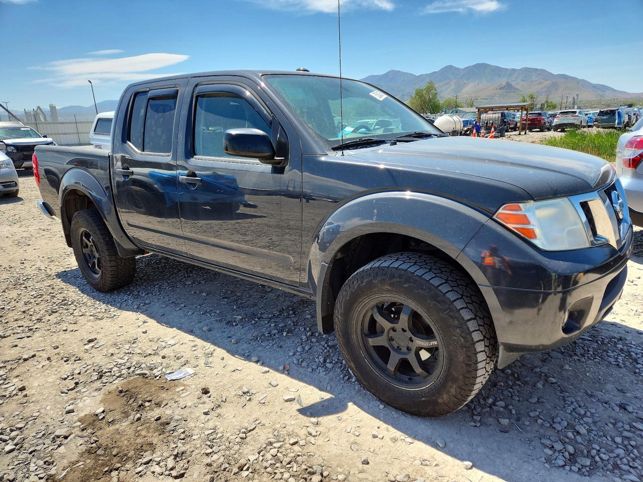 Nissan Frontier S