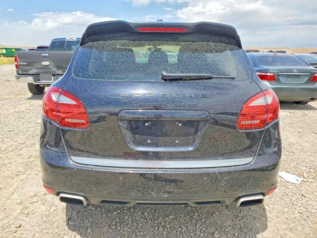 Porsche Cayenne S Hybrid