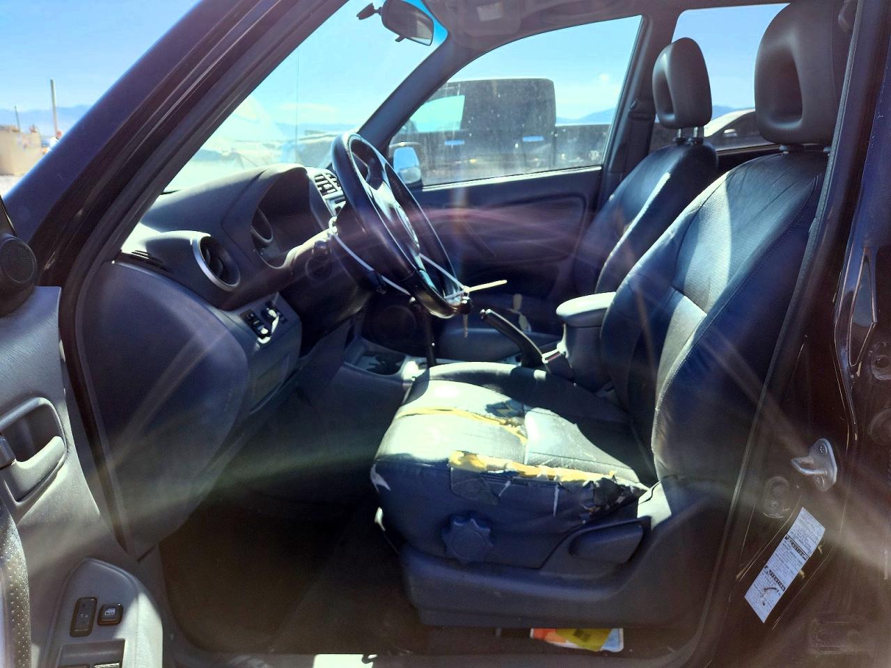 Toyota RAV4 Base