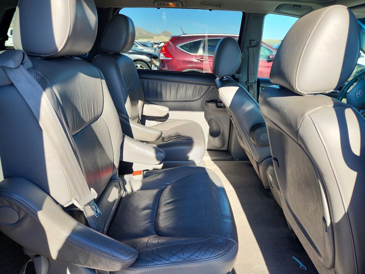 Toyota Sienna Limited