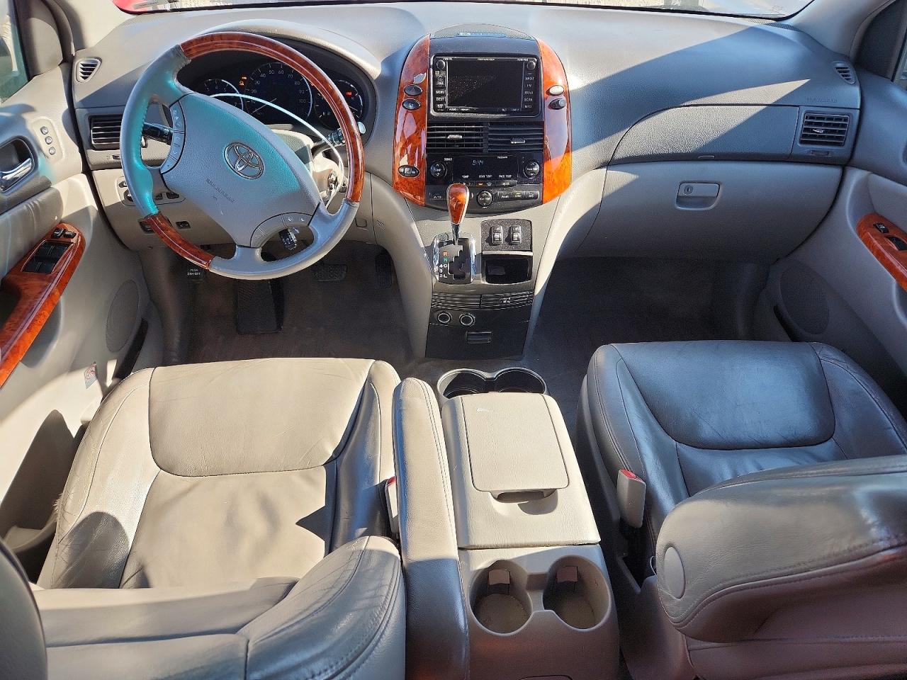 Toyota Sienna Limited