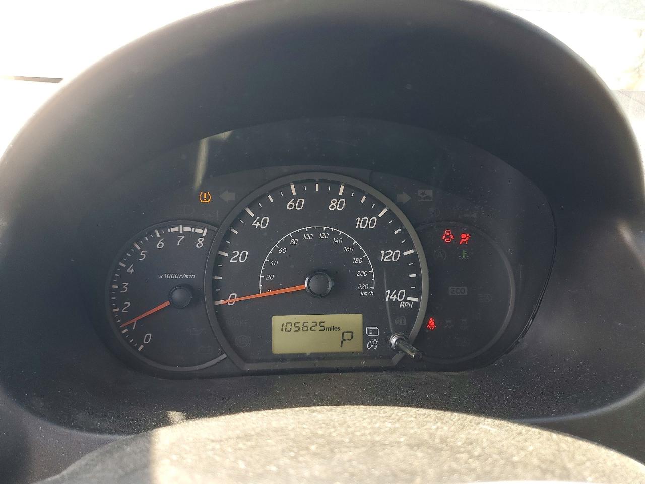 Mitsubishi Mirage Es