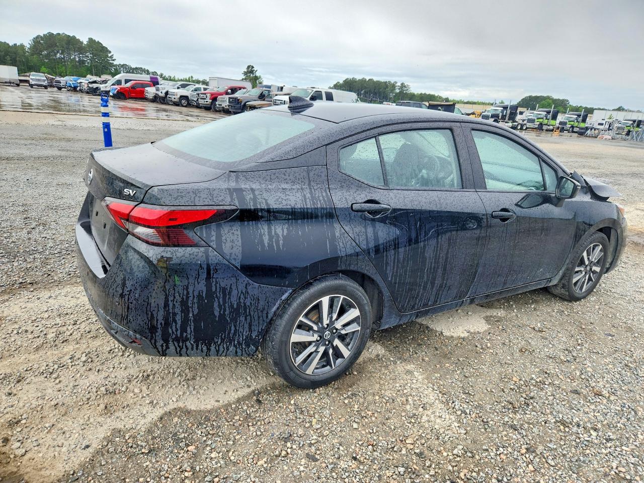 Nissan Versa Sv
