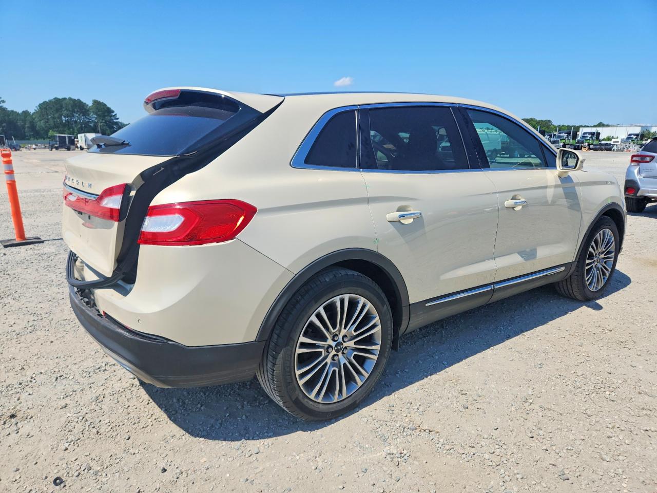 Lincoln MKX Reserve