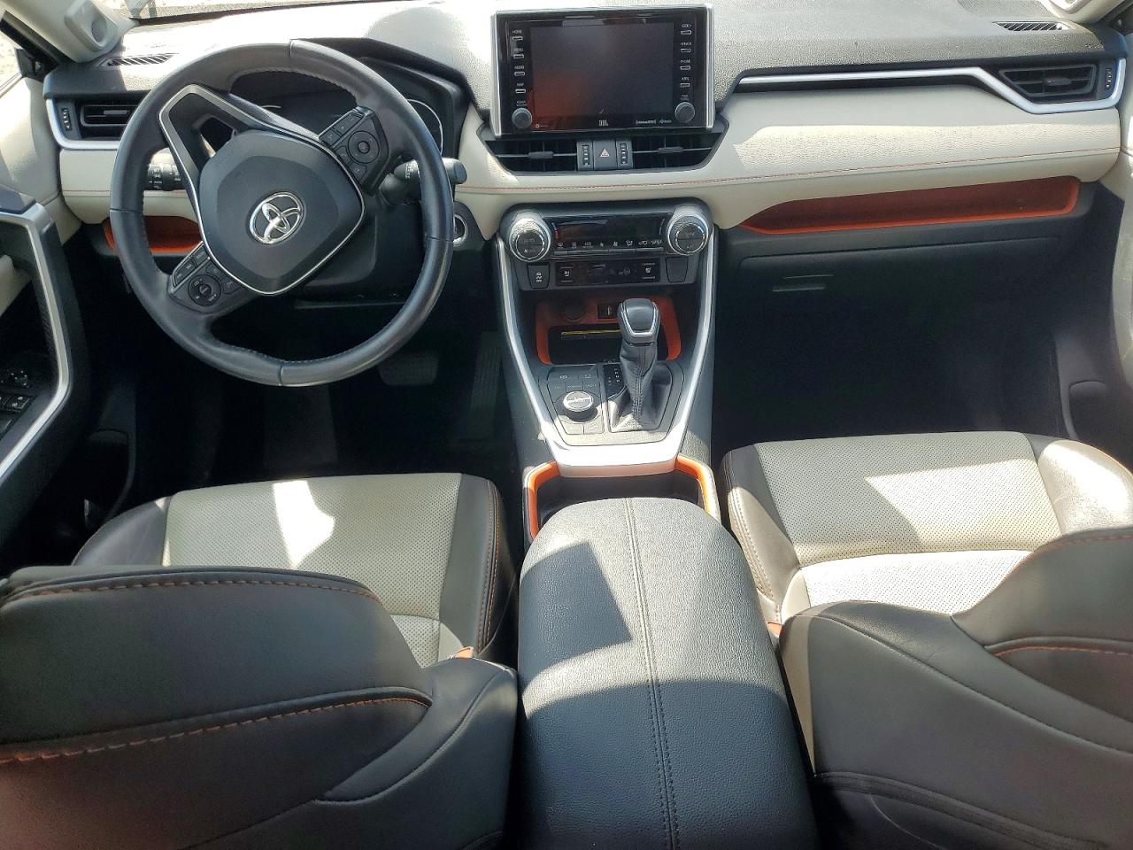Toyota RAV4 Adventure