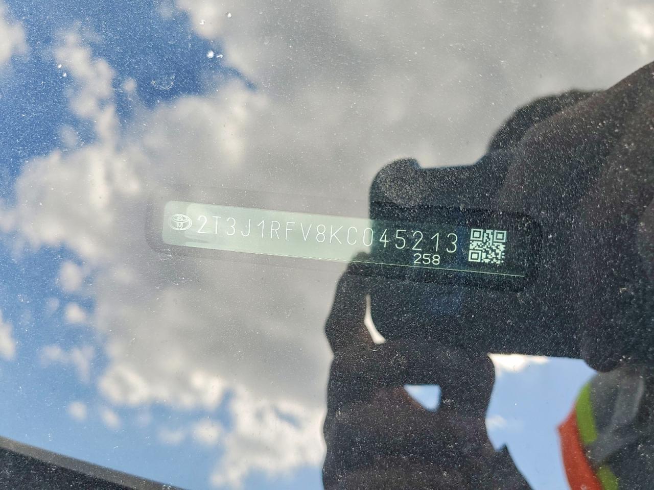 Toyota RAV4 Adventure