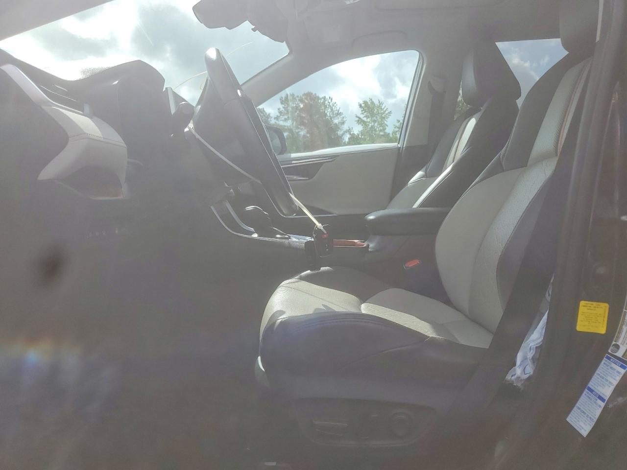 Toyota RAV4 Adventure