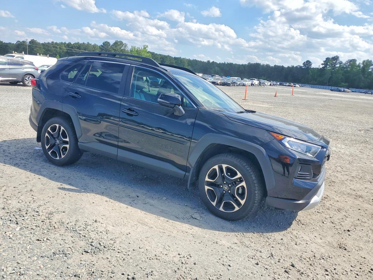 Toyota RAV4 Adventure