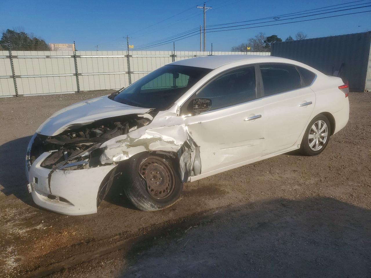 Salvage Nissan Sentra Image