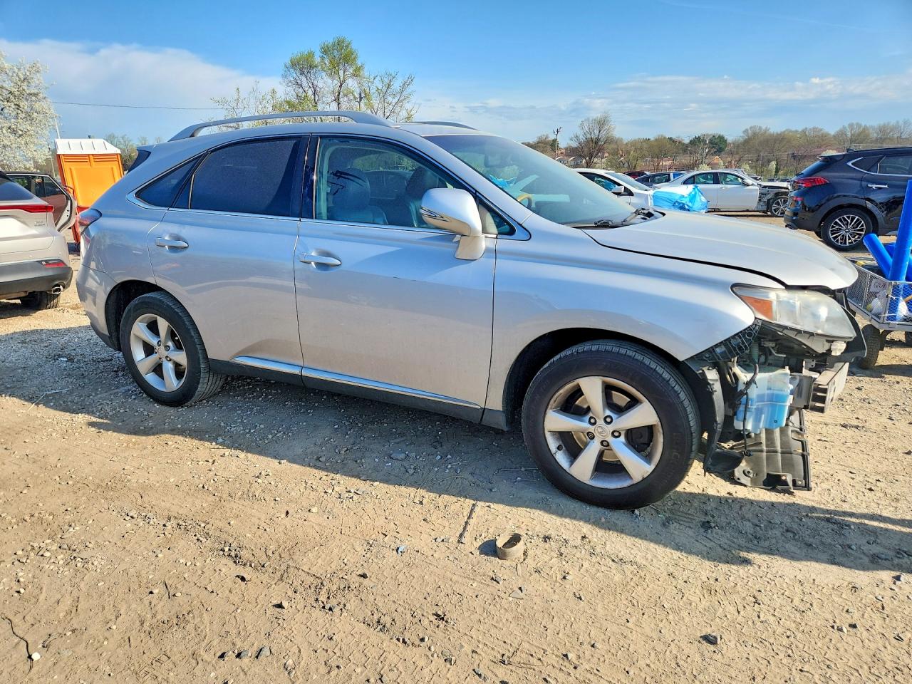 Lexus RX Base