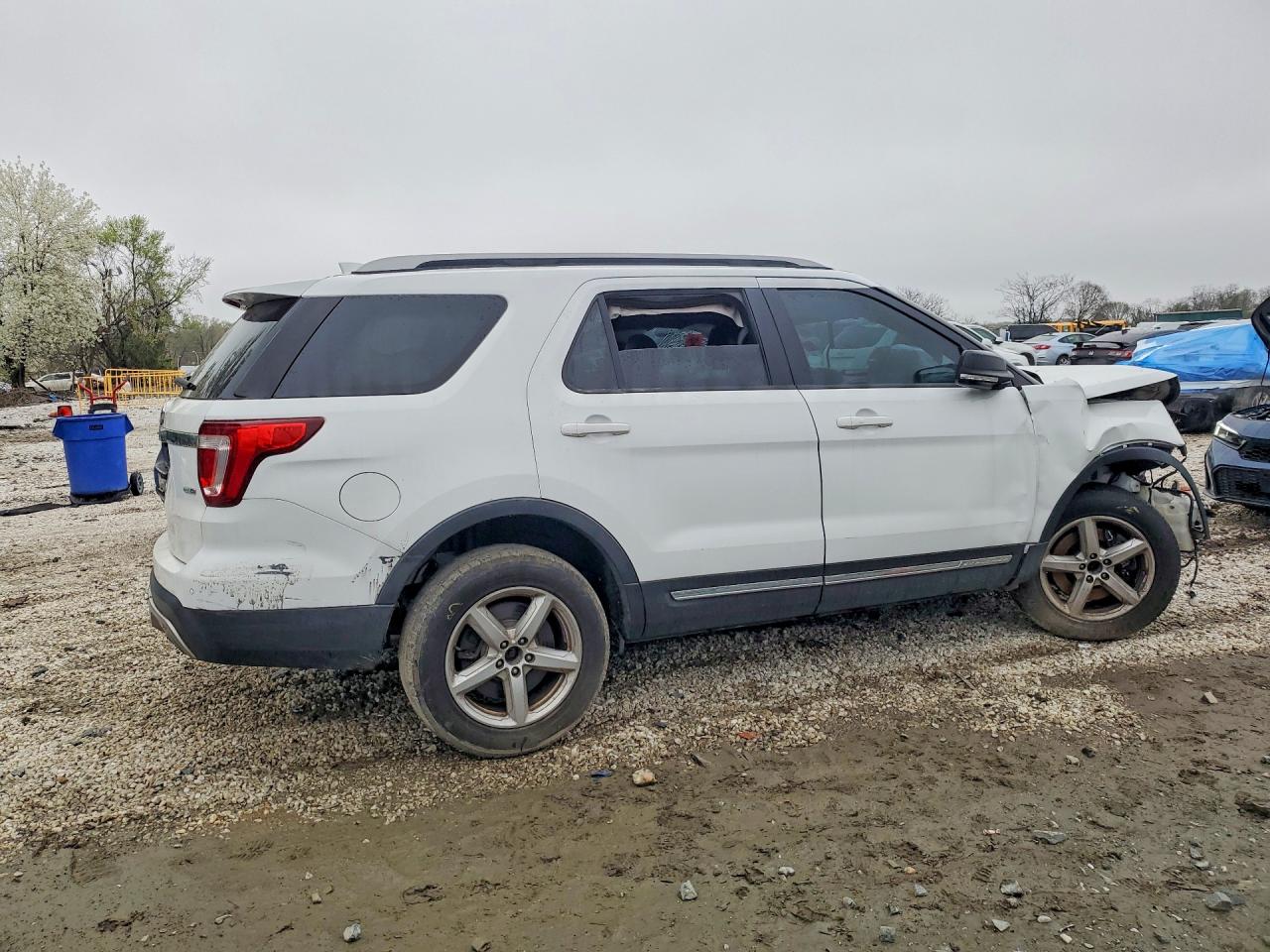 Ford Explorer Xlt