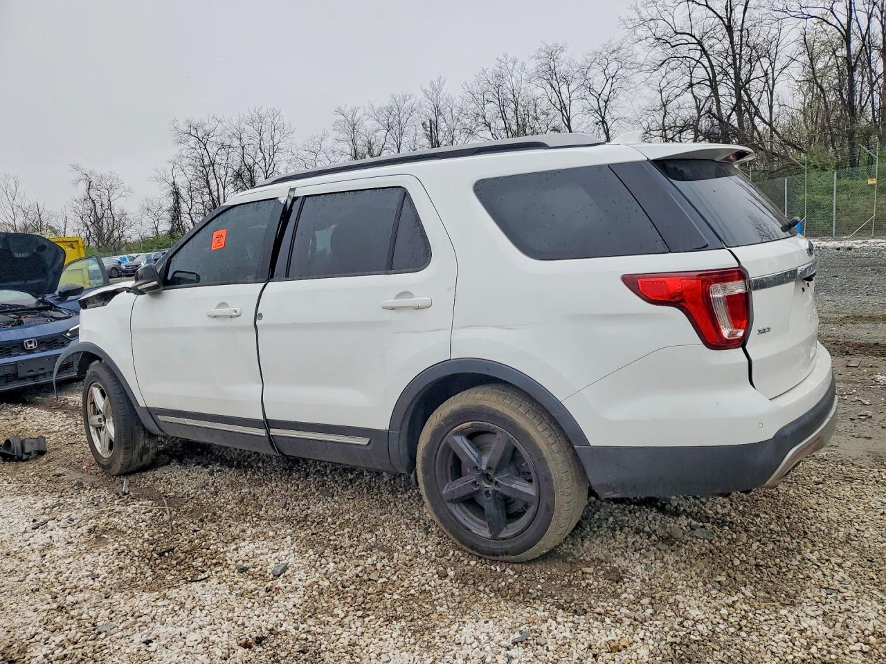 Ford Explorer Xlt