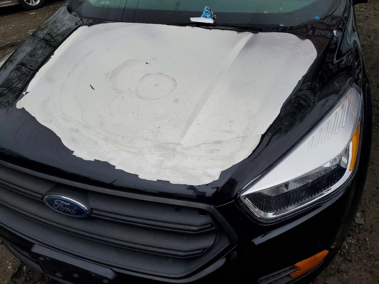 Ford Escape S