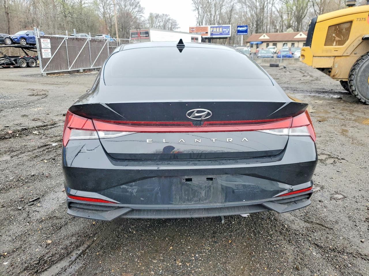 Hyundai ELANTRA Sel