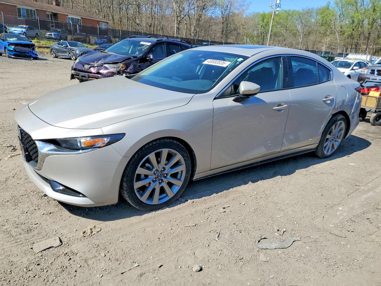 Salvage Mazda 3 Image