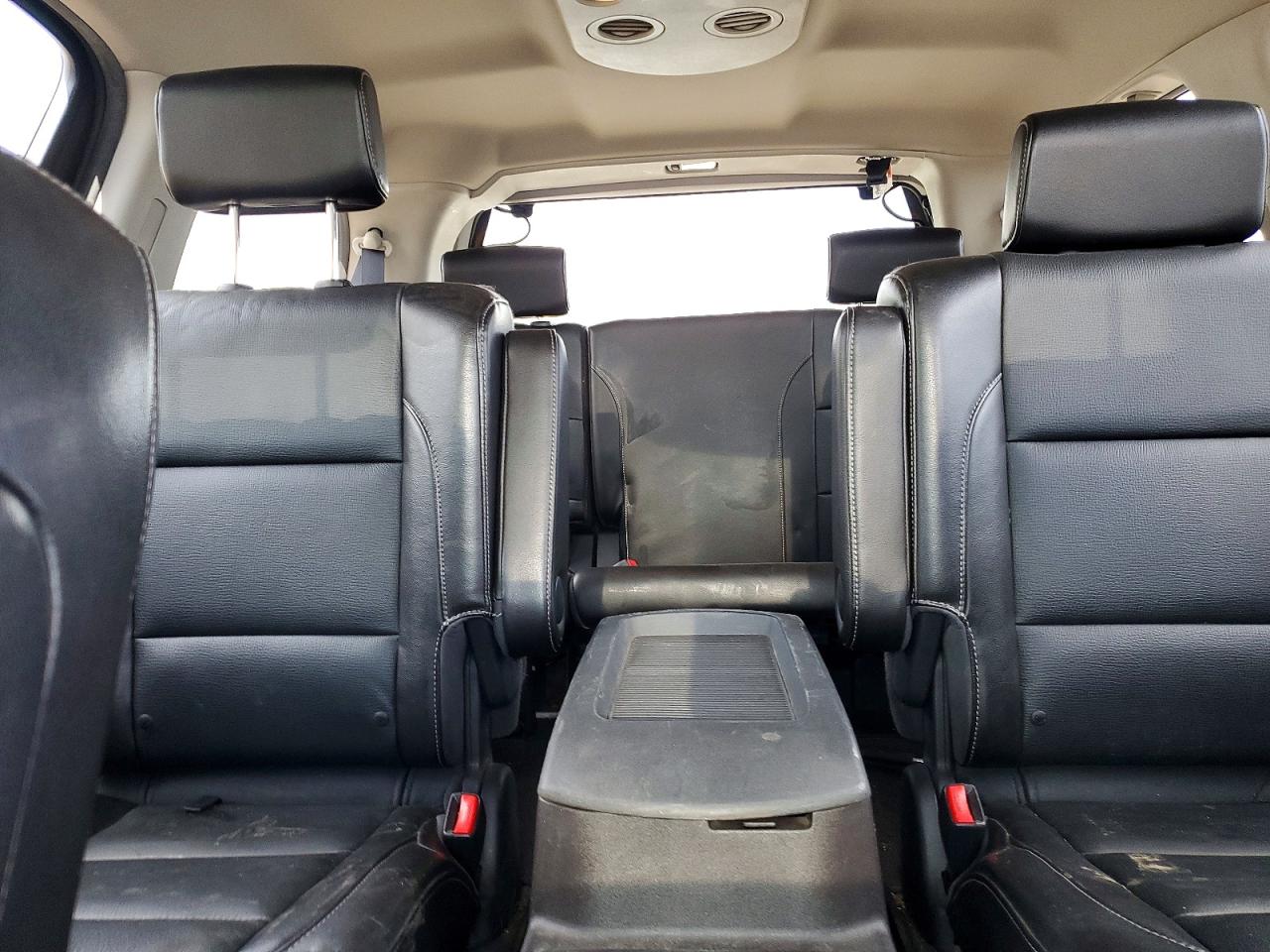 Nissan Armada Platinum