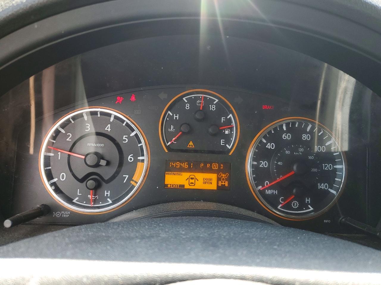 Nissan Armada Platinum
