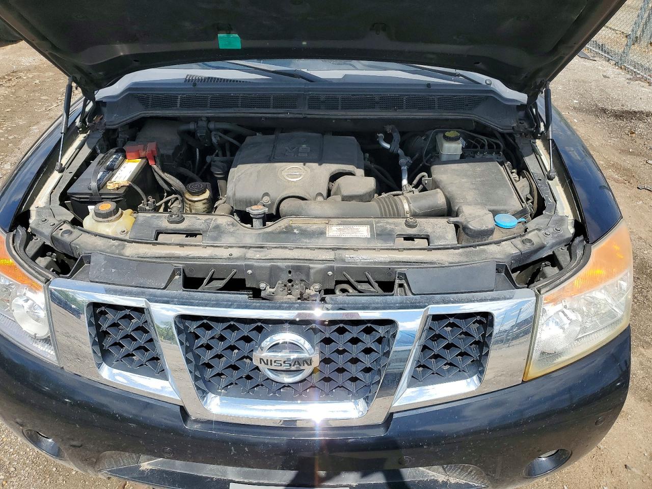Nissan Armada Platinum
